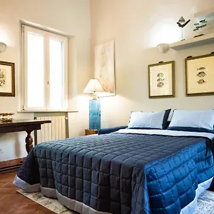 Romantica Centro Storico Con Giardino Privato Casa vacanze Roma